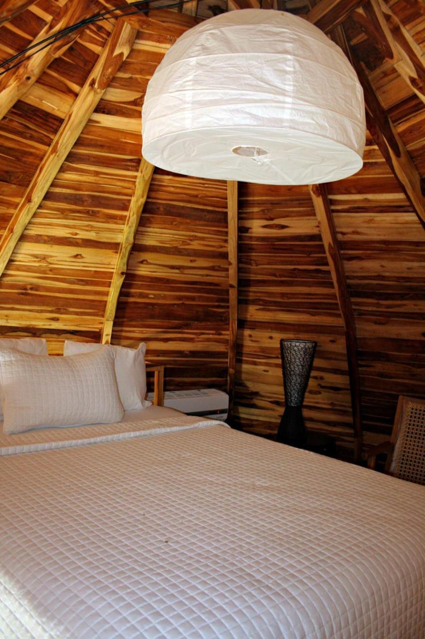 Hotel Tortuga Village San Luis La Herradura Bagian luar foto